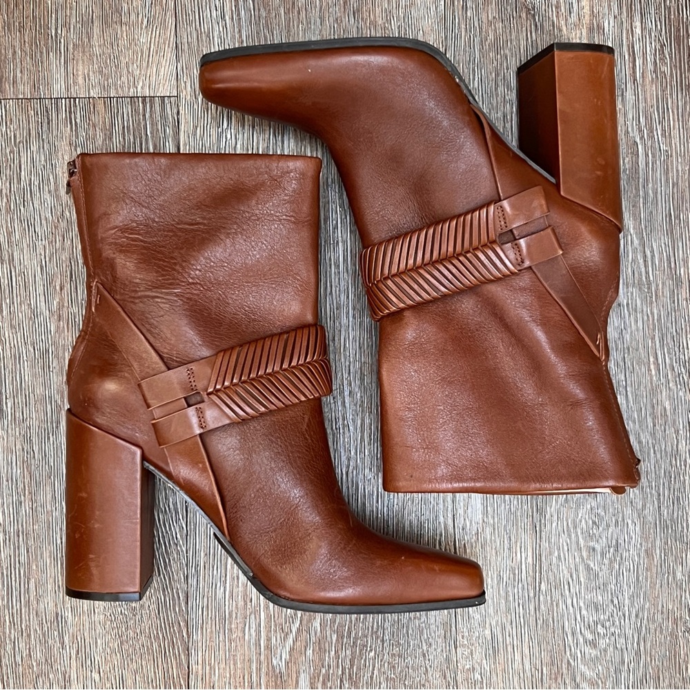 NWOT AD & Daughters Declann Block Heel Leather Boot | Firewood | Size: 6